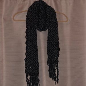 Filatess Scarf Black and Grey